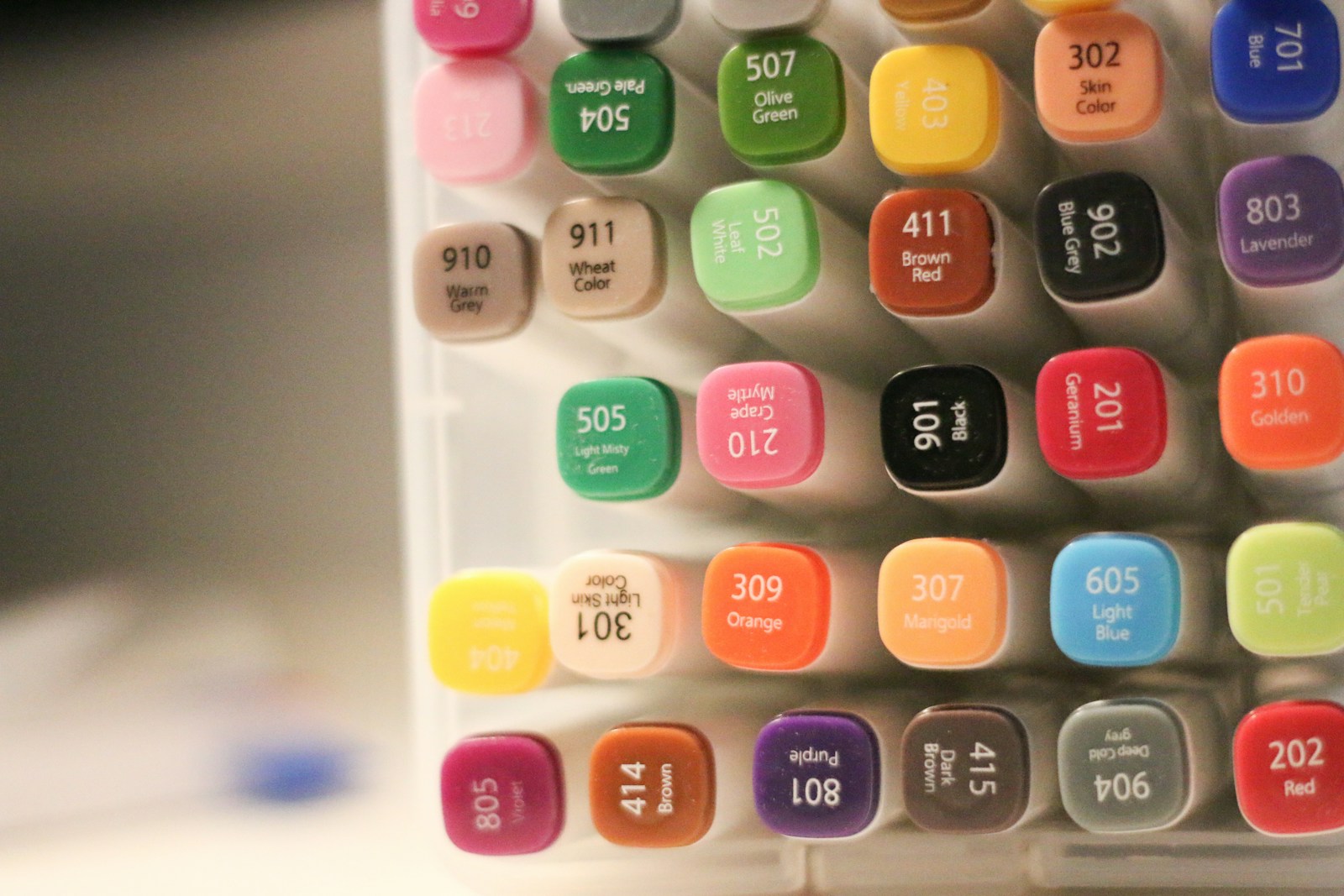 Assorted Colorful Art Markers With Numbered Caps Jigsaw Puzzle Free Online Jigsaw Puzzle