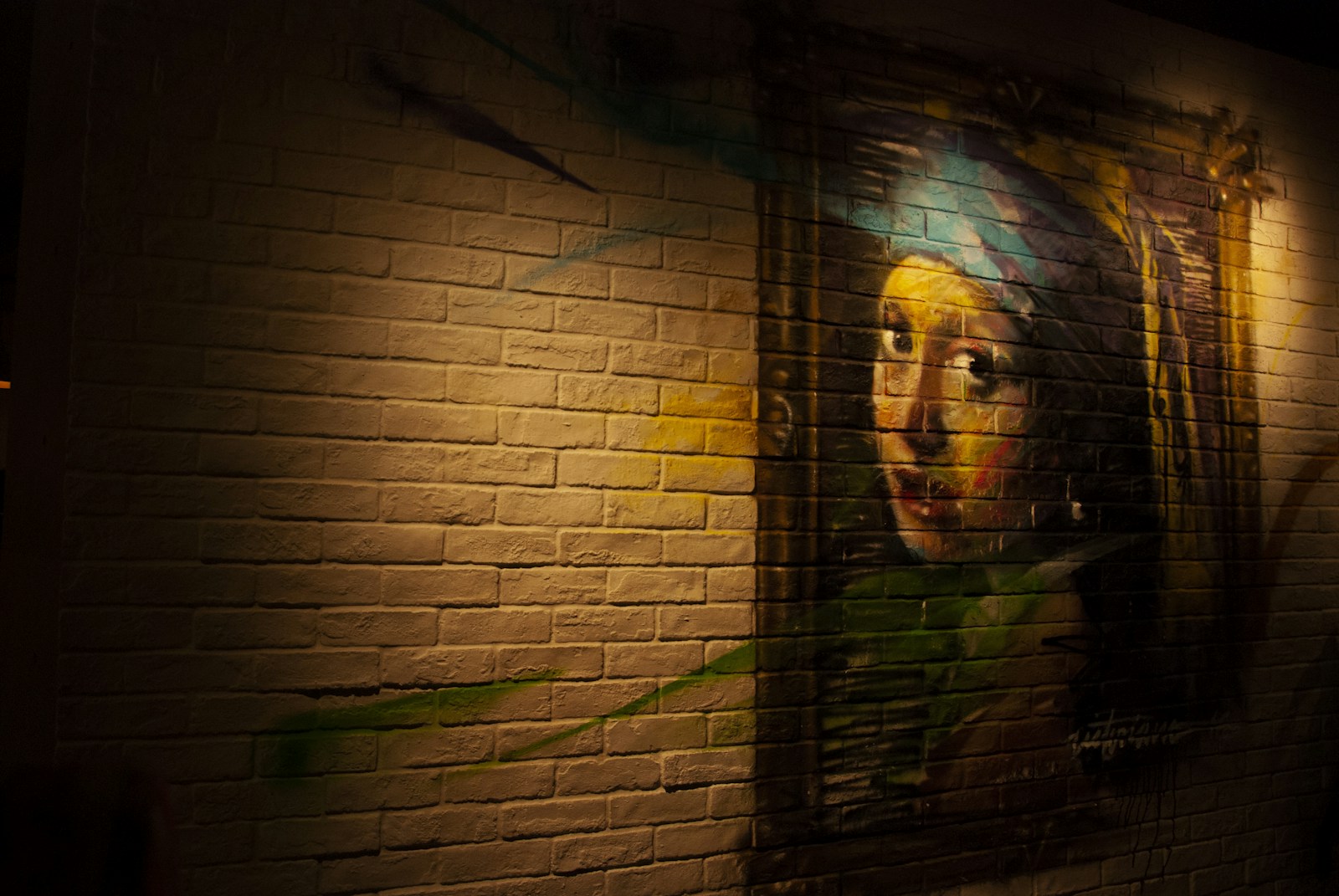 The Girl With The Pearl Earring Graffiti Art Jigsaw Puzzle Free Online Jigsaw Puzzle