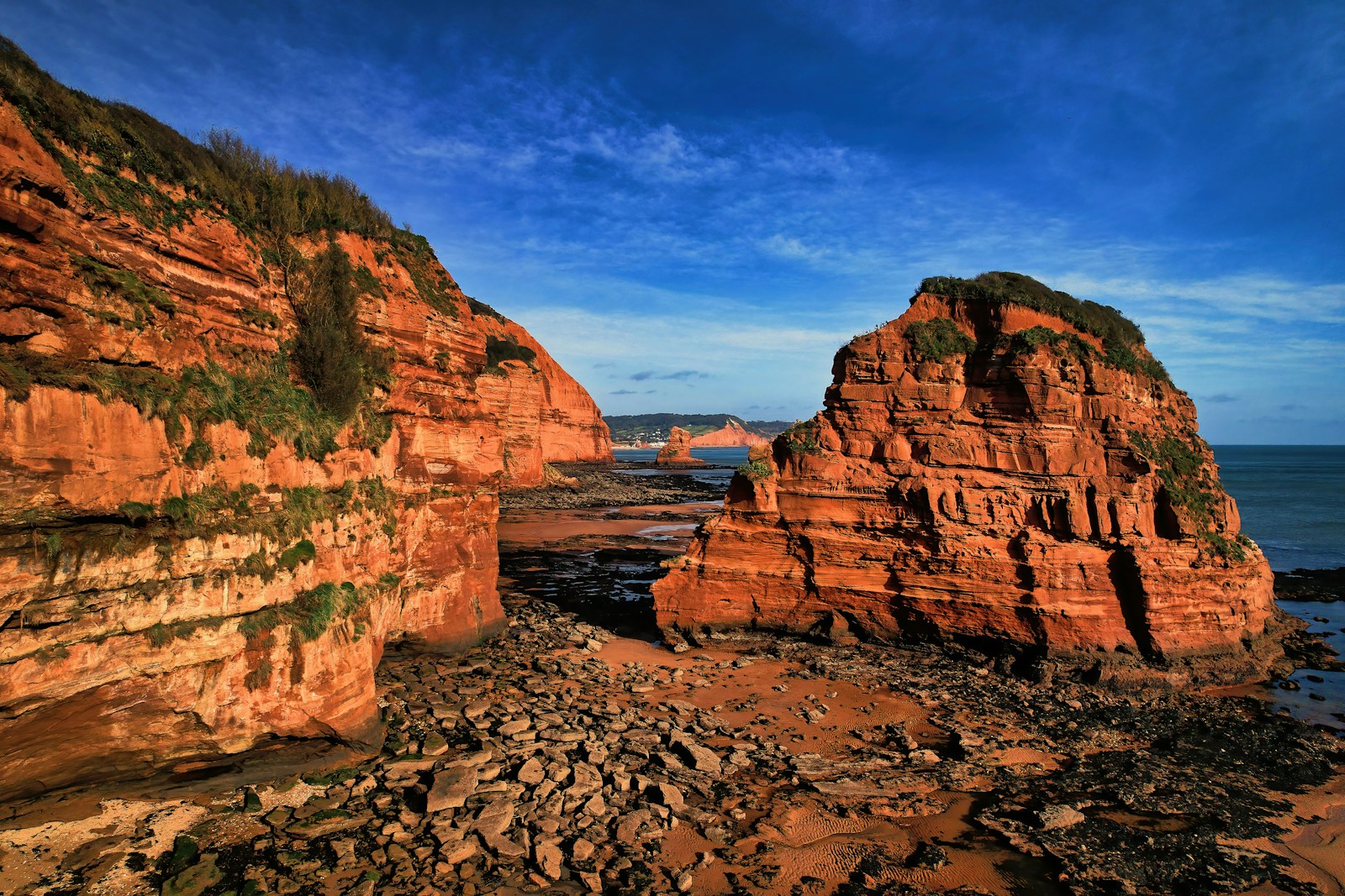 A Canyon With A Mountain In The Background Jigsaw Puzzle Free Online Jigsaw Puzzle