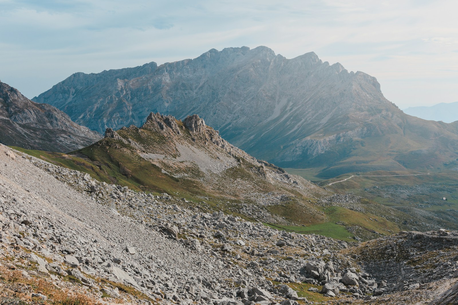 A View Of A Mountain Range From The Top Of A Hill Jigsaw Puzzle Free Online Jigsaw Puzzle