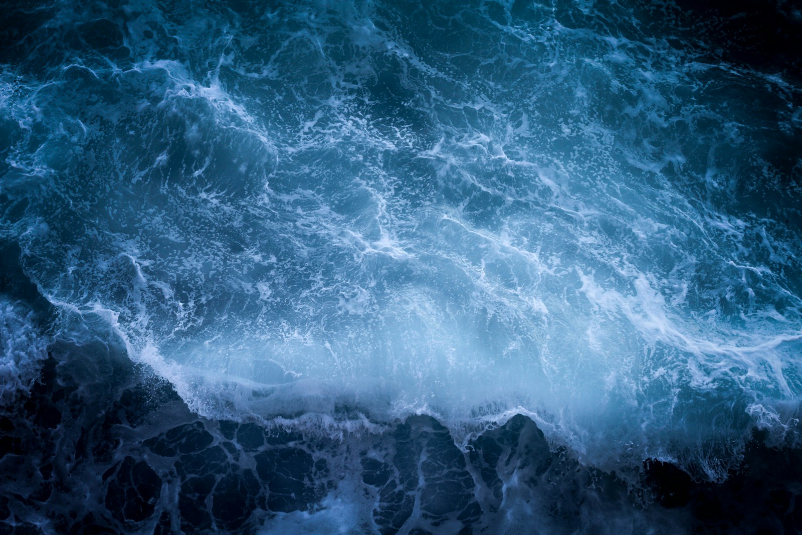 Aerial View Of Ocean Waves Jigsaw Puzzle Free Online Jigsaw Puzzle