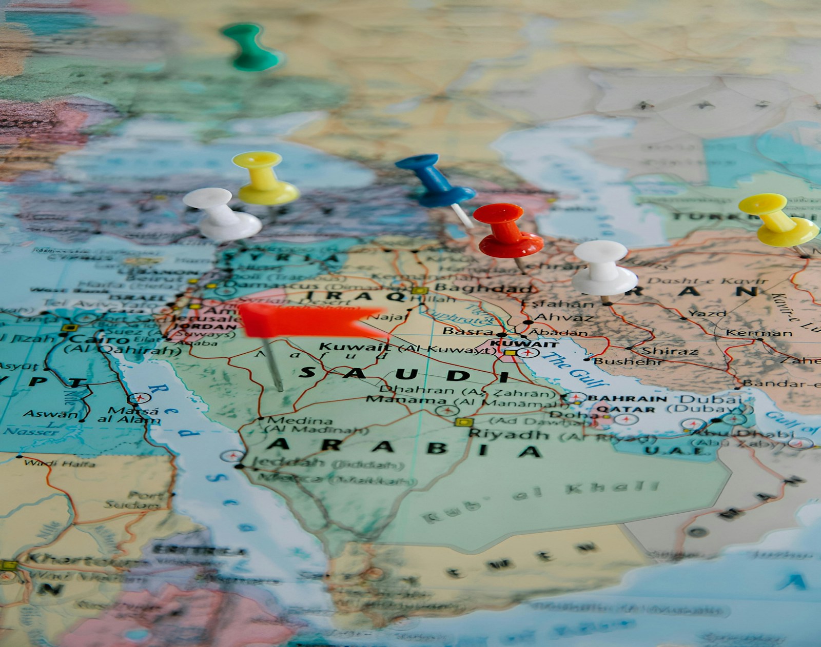 Colorful Pushpins Marking Locations On A World Map Jigsaw Puzzle Free Online Jigsaw Puzzle